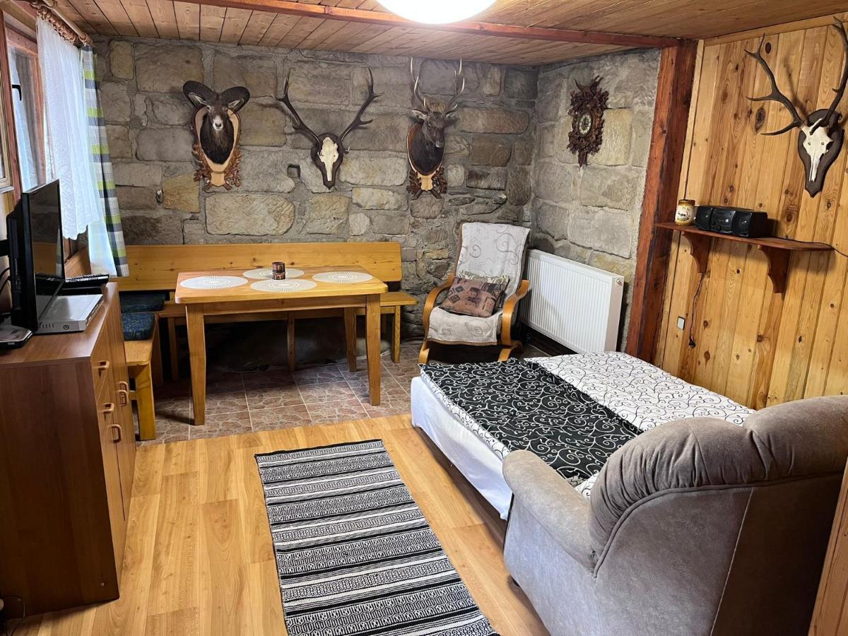 U Myslivce Apartment Chřibská Bagian luar foto